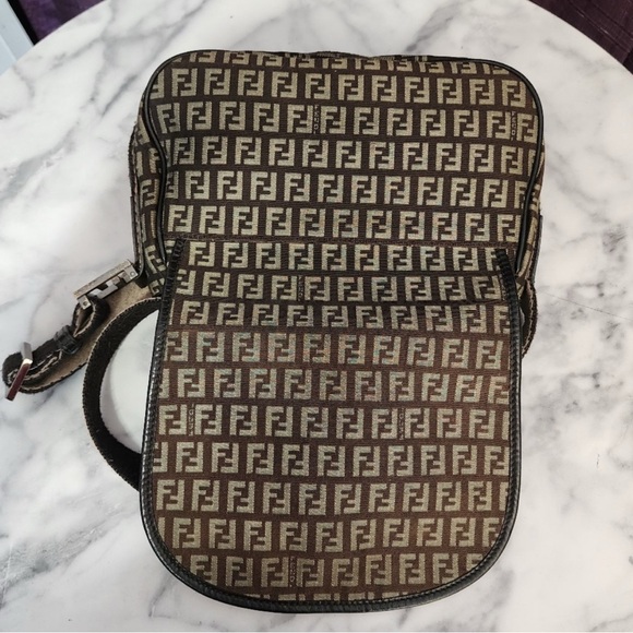 Authentic Fendi Brown Crossbody Bag with Iconic Logo - Picture 4 of 13